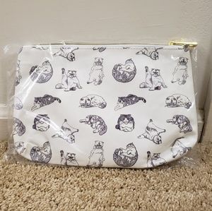 Meredith & Olivia Swift Pouch